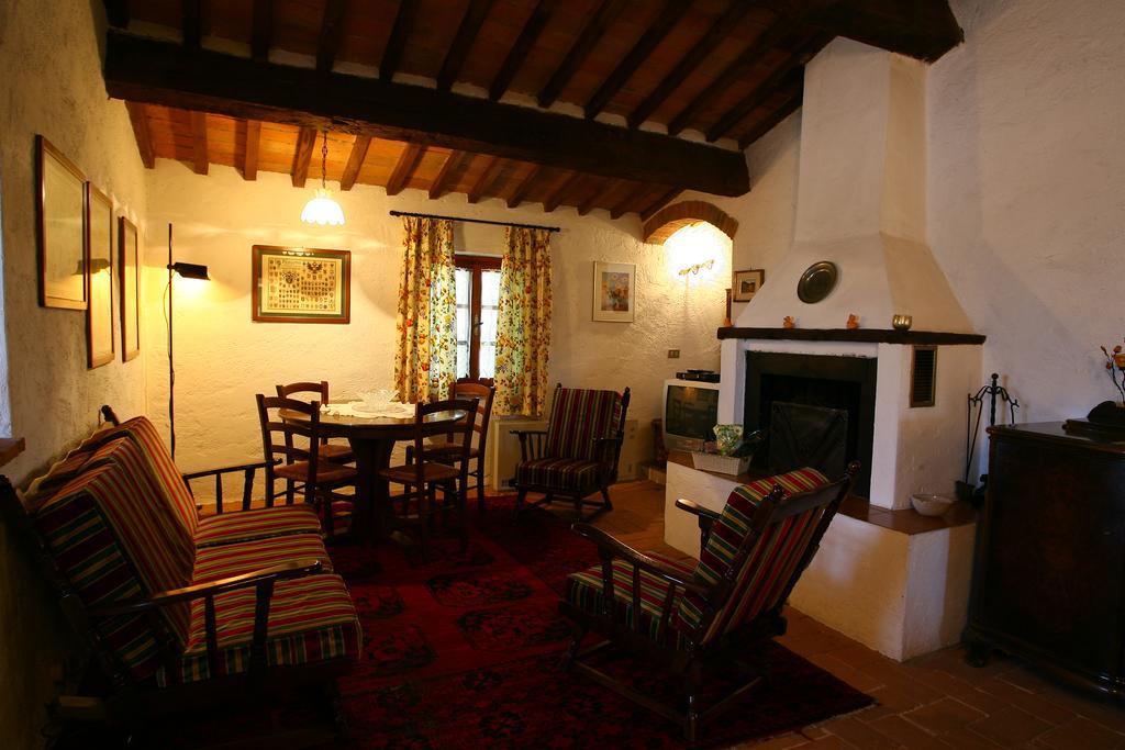 Podere Il Giurato Fauglia Habitación foto